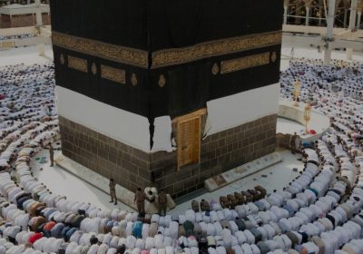 Immerse Yourself in a 38 Days Hajj