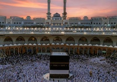 Explore Our Exclusive 15 Days Umrah Packages